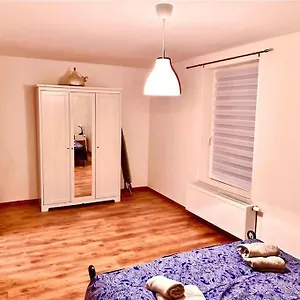 https://maison-toute-renovee-proche-du-centre-ville-de-la-gare.hotelsantwerp.net